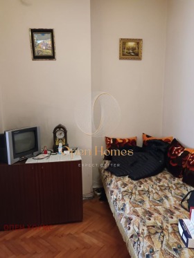 1 chambre Hipodrouma, Sofia 2