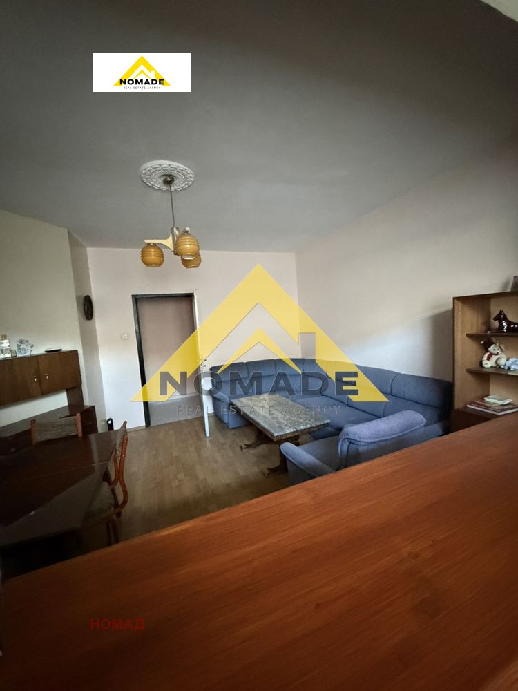 Продава 3-СТАЕН, гр. Пловдив, Коматево, снимка 2 - Апартаменти - 53099047