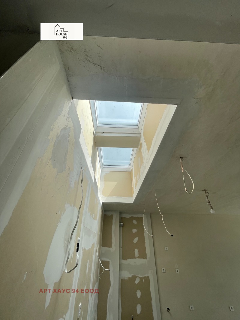 De vânzare  3 dormitoare Sofia , Crâstova vada , 139 mp | 31800927 - imagine [13]