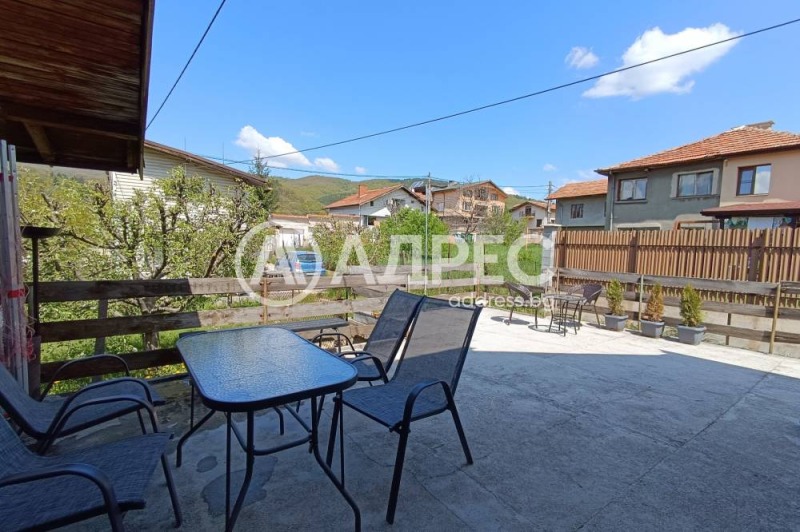 In vendita  Piano della casa Sofia , Vladaia , 68 mq | 11812195