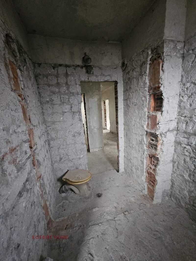 Продава ЕТАЖ ОТ КЪЩА, гр. Берковица, област Монтана, снимка 4 - Етаж от къща - 53504742