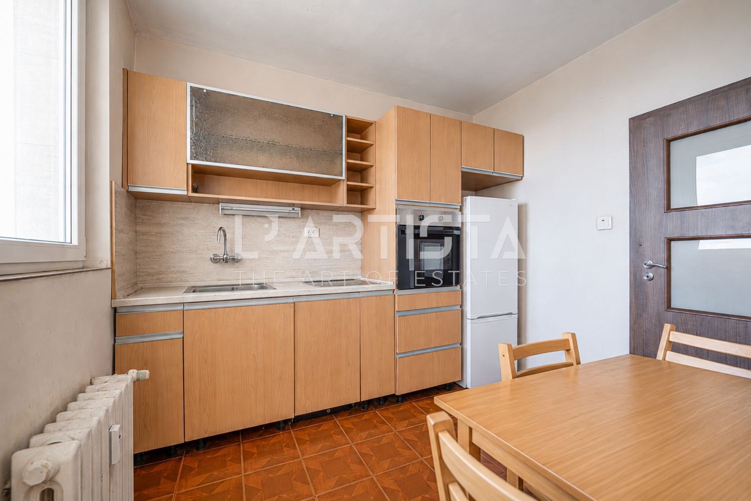 Продава 4-СТАЕН, гр. София, Хладилника, снимка 4 - Апартаменти - 54845623