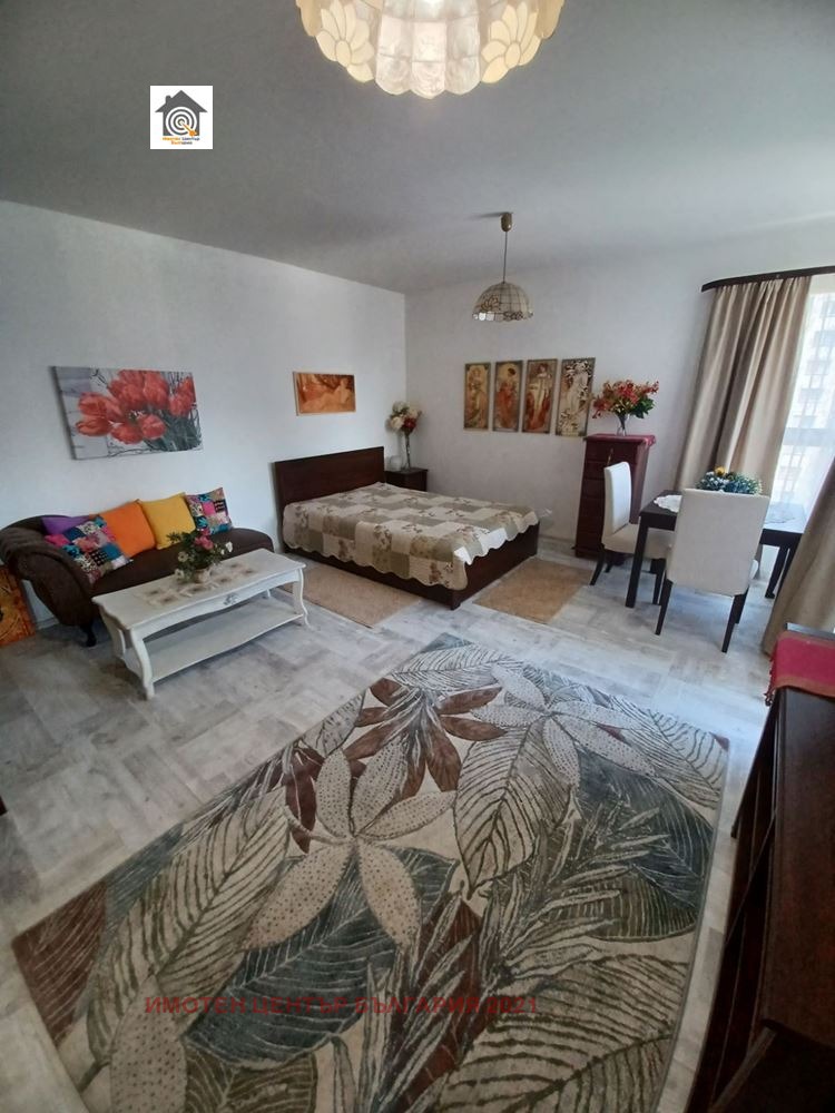 En venta  Estudio Sofia , Malinova dolina , 51 metros cuadrados | 91717261