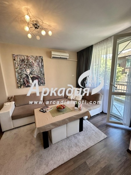 Продава 2-СТАЕН, гр. Пловдив, Кършияка, снимка 1 - Aпартаменти - 46530055