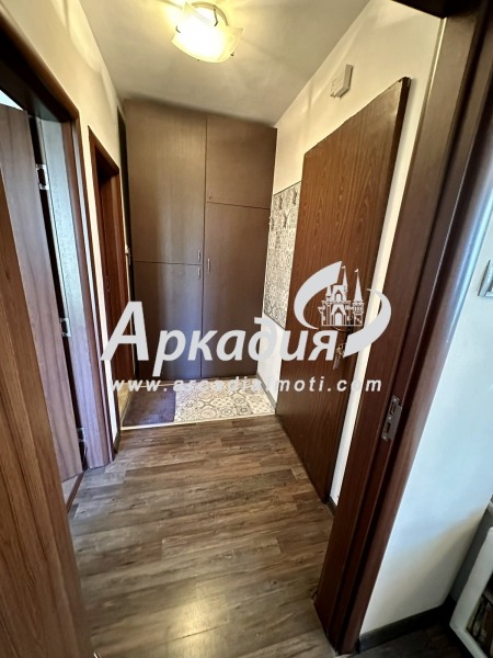 Продава 2-СТАЕН, гр. Пловдив, Кършияка, снимка 9 - Aпартаменти - 46530055