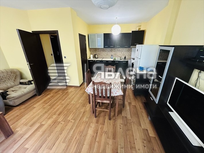 Продава 2-СТАЕН, гр. Варна, Лятно кино Тракия, снимка 2 - Апартаменти - 53080635