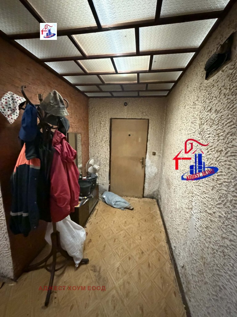 Продава 2-СТАЕН, гр. Шумен, Боян Българанов 2, снимка 5 - Апартаменти - 53273003