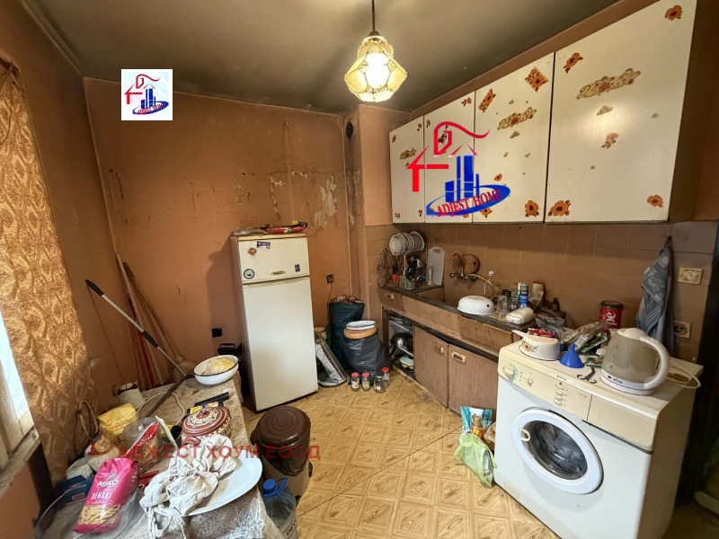 Продава 2-СТАЕН, гр. Шумен, Боян Българанов 2, снимка 3 - Апартаменти - 53273003