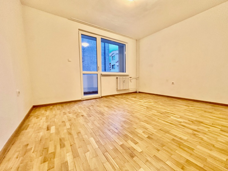 Продава 3-СТАЕН, гр. София, Център, снимка 7 - Апартаменти - 53048948