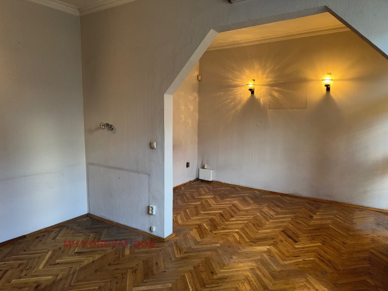 Продаја  3 спаваће собе Софија , Центар , 140 м2 | 66179952 - слика [3]