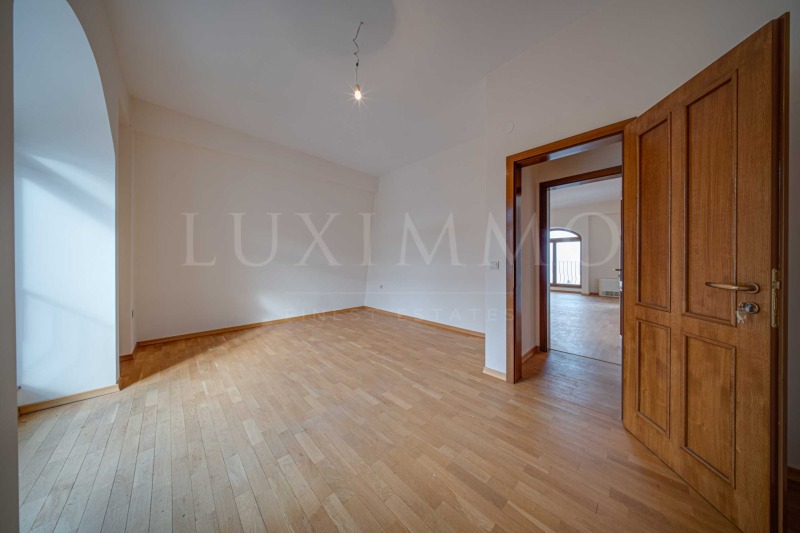 Продава ЕТАЖ ОТ КЪЩА, гр. София, Симеоново, снимка 7 - Етаж от къща - 53451550