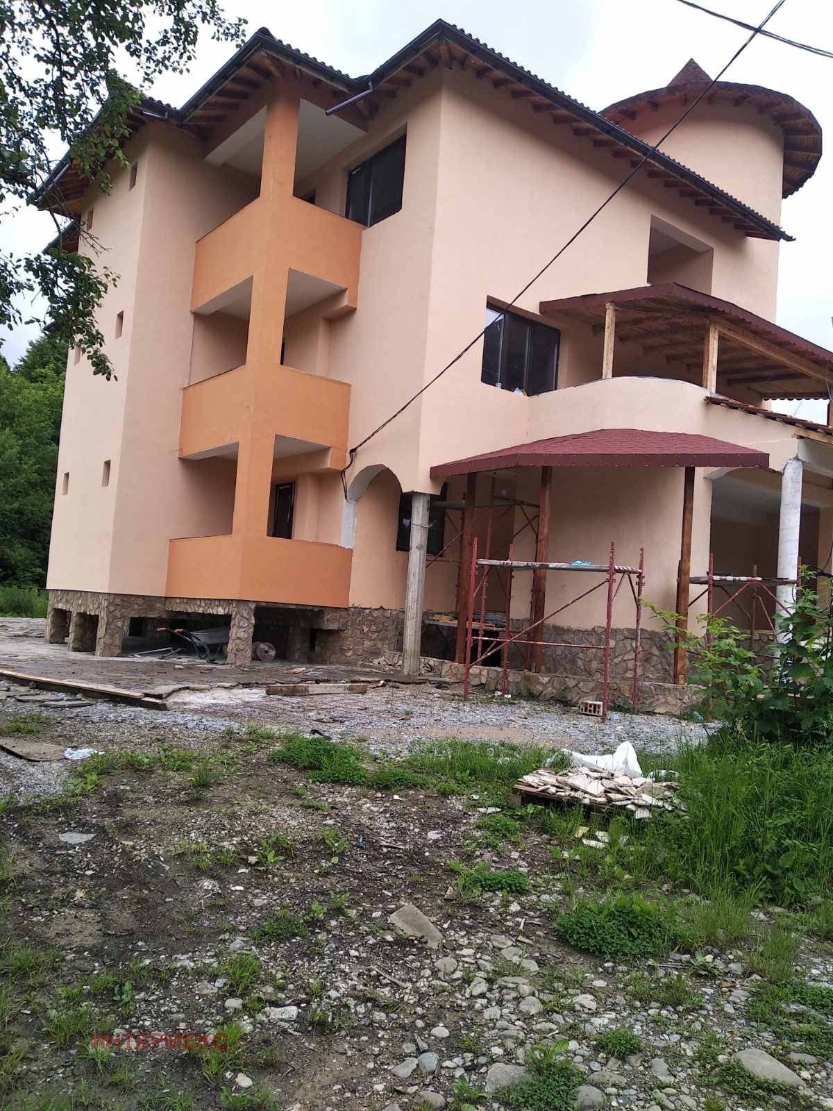 Продава ХОТЕЛ, с. Орешак, област Ловеч, снимка 12 - Хотели - 56079770