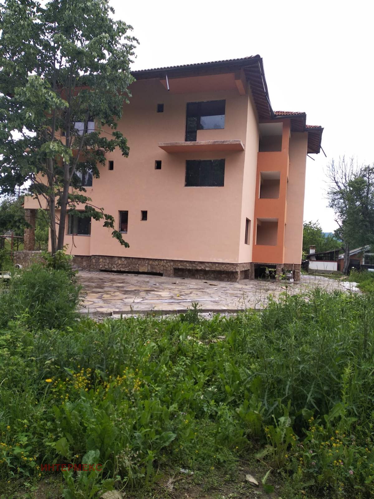 Продава ХОТЕЛ, с. Орешак, област Ловеч, снимка 16 - Хотели - 56079770