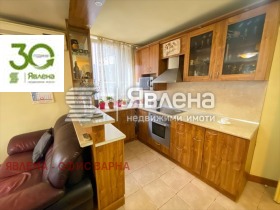 3 кімнатна Център, Варна
