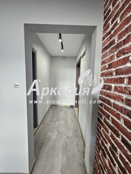 Продава  2-стаен град Пловдив , Тракия , 72 кв.м | 71874600 - изображение [8]