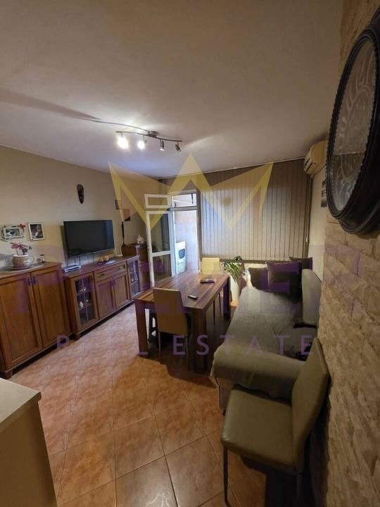 Продава 2-СТАЕН, гр. Бургас, област Бургас, снимка 2 - Апартаменти - 52380838