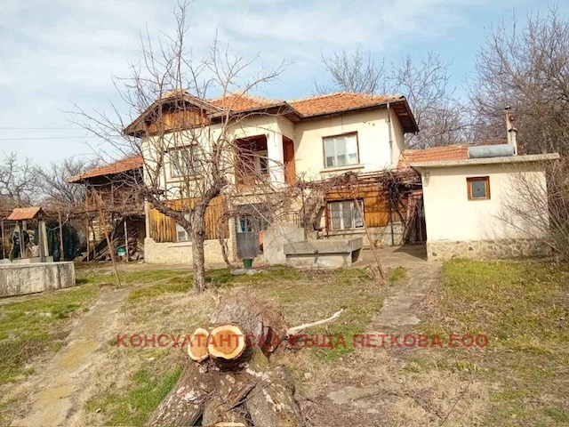 Продава  Къща, област Ловеч, с. Владиня • 45 000 лв. • ID 28964701 — holmes.bg - [1] 