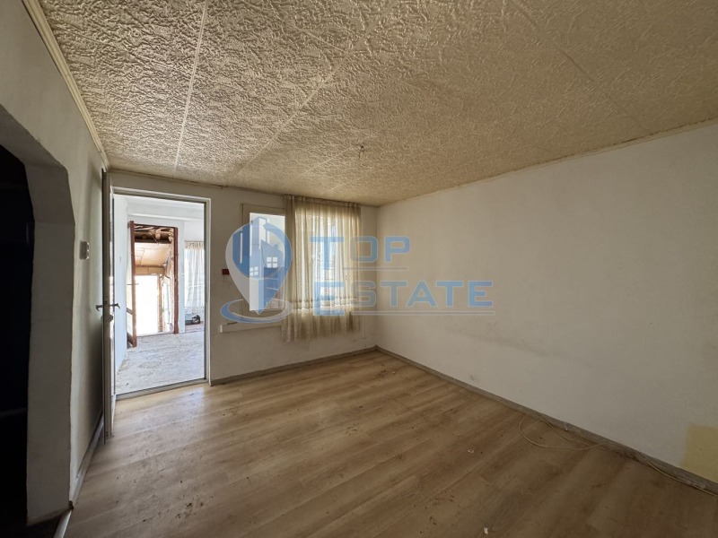 Продава КЪЩА, с. Драганово, област Велико Търново, снимка 4 - Къщи - 50738124