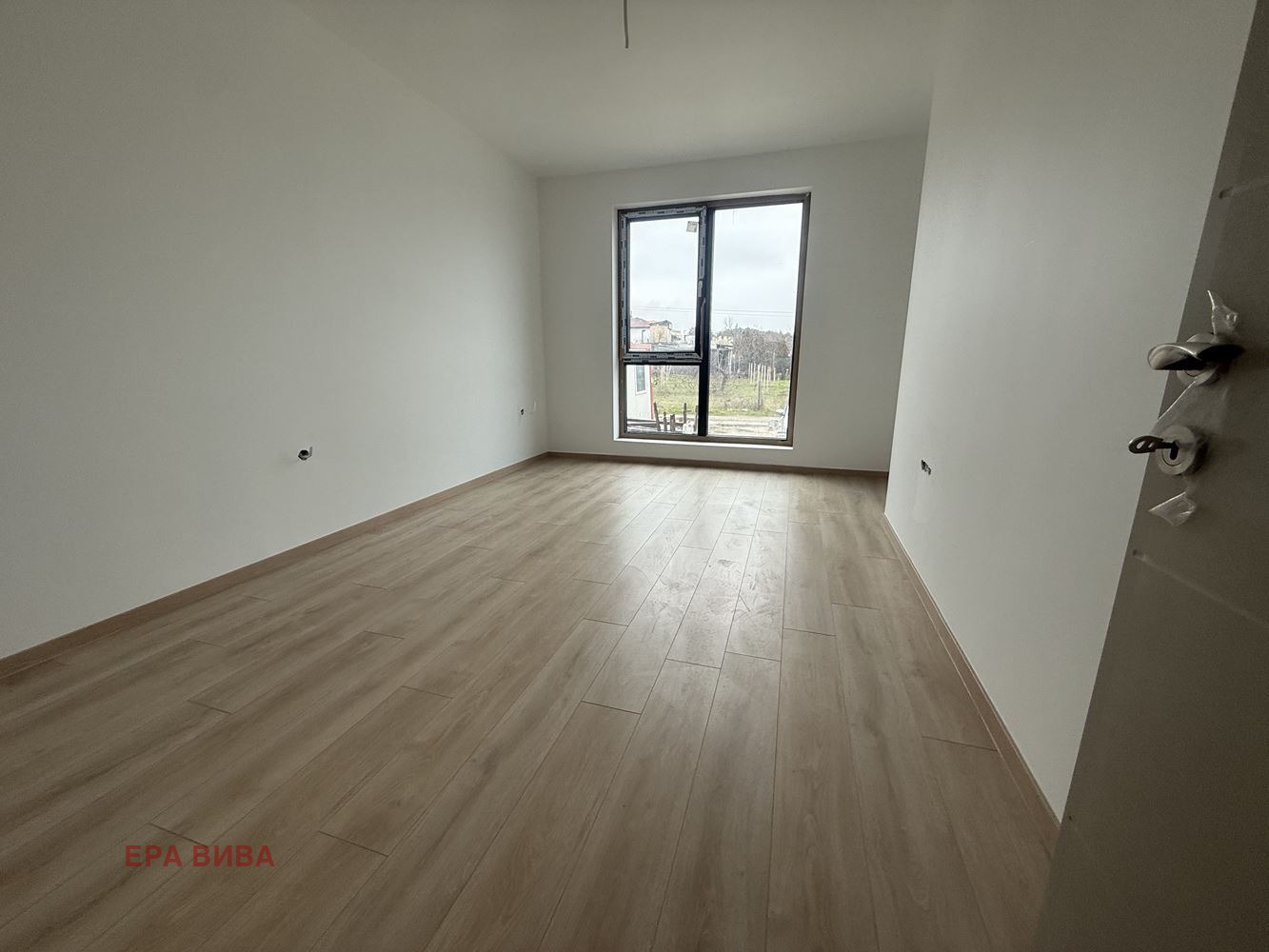 Продава 3-СТАЕН, гр. Варна, м-т Горна Трака, снимка 4 - Апартаменти - 54878503