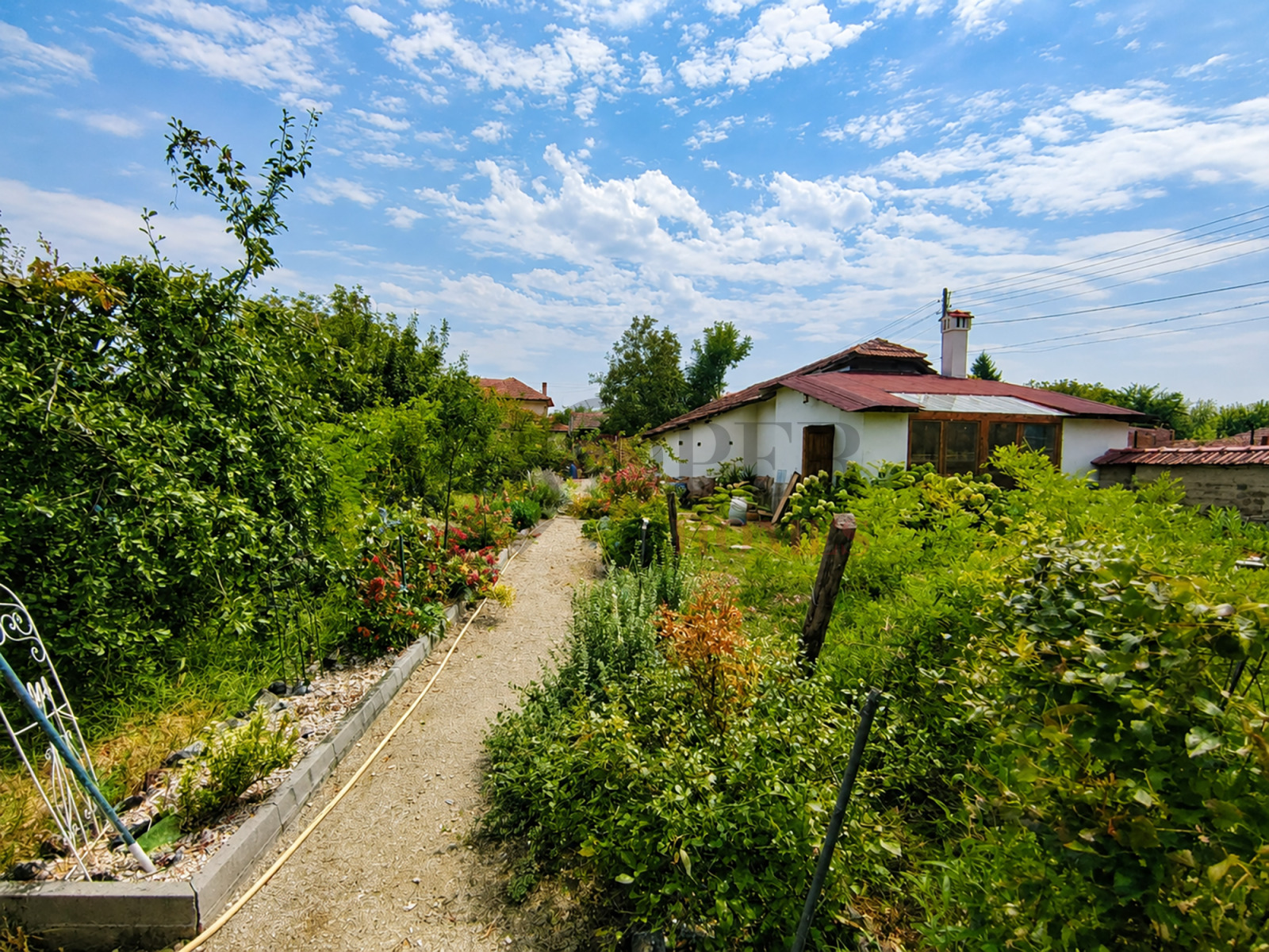 Продава КЪЩА, с. Хотница, област Велико Търново, снимка 2 - Къщи - 55834400