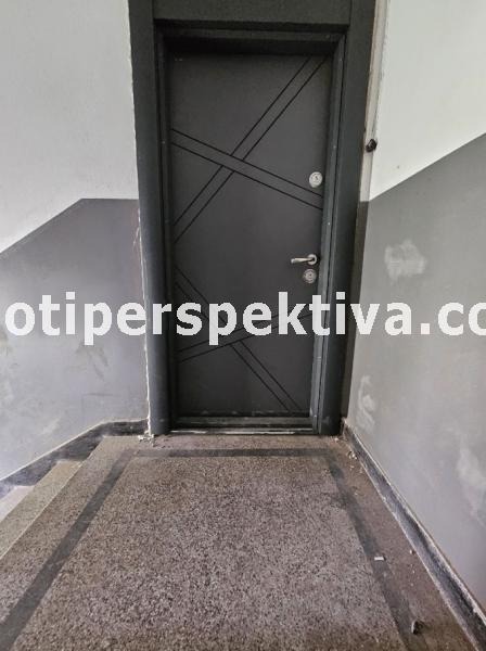 Продава 2-СТАЕН, гр. Пловдив, Кючук Париж, снимка 10 - Aпартаменти - 47114002