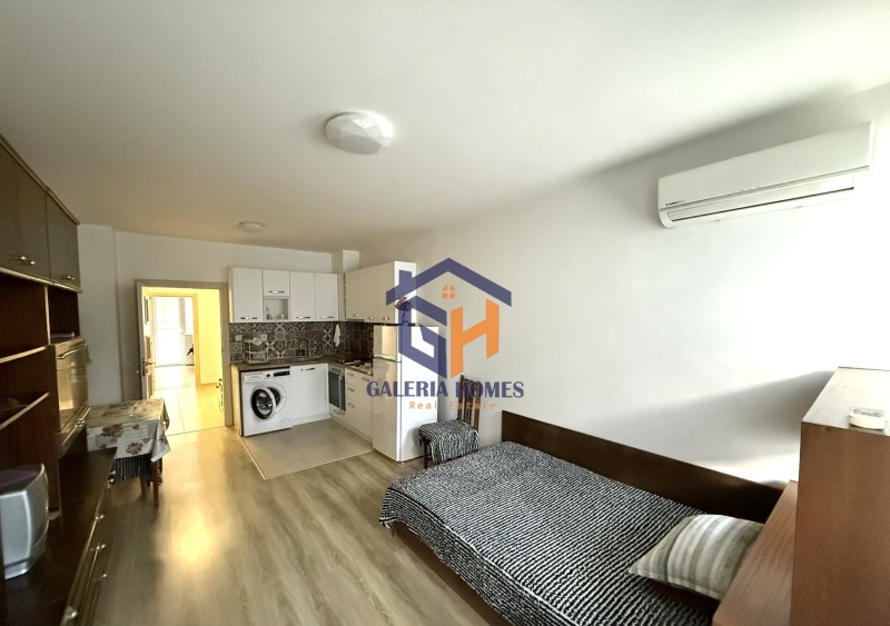 Продава 2-СТАЕН, гр. Бургас, Възраждане, снимка 2 - Апартаменти - 52987985