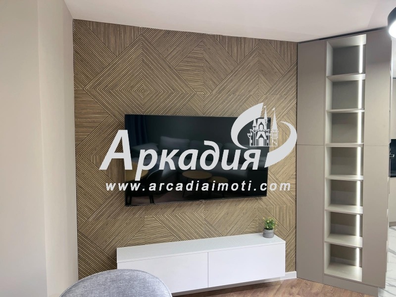 Продава 3-СТАЕН, гр. Пловдив, Център, снимка 2 - Aпартаменти - 47608148