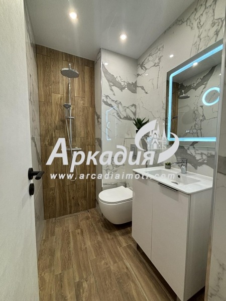 Продава 3-СТАЕН, гр. Пловдив, Център, снимка 7 - Aпартаменти - 47608148