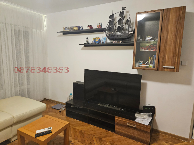 Продава 4-СТАЕН, гр. Варна, Цветен квартал, снимка 2 - Апартаменти - 53259570