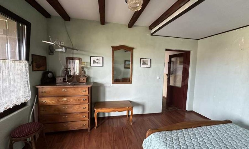 Продава ЕТАЖ ОТ КЪЩА, гр. Бяла, област Варна, снимка 17 - Етаж от къща - 52366865