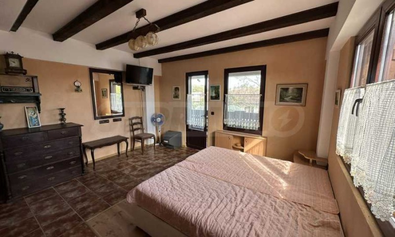 Продава ЕТАЖ ОТ КЪЩА, гр. Бяла, област Варна, снимка 14 - Етаж от къща - 52366865