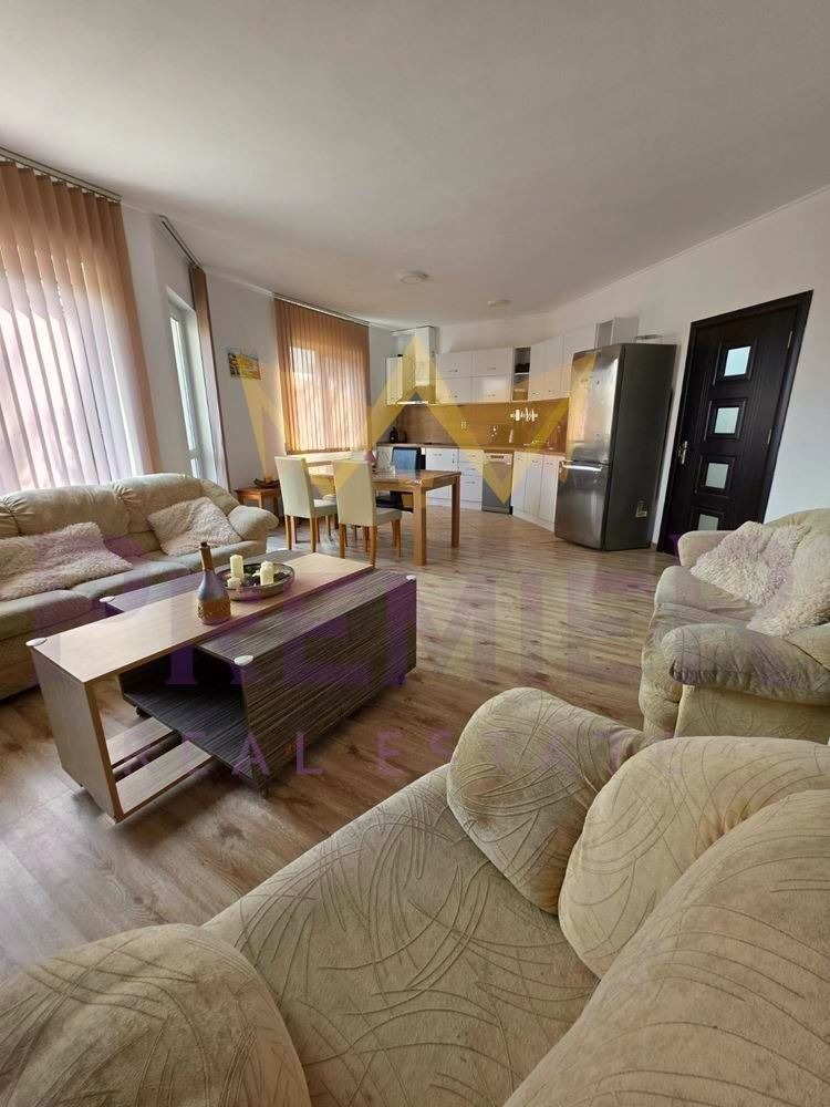 Продава КЪЩА, с. Кичево, област Варна, снимка 16 - Къщи - 56266282