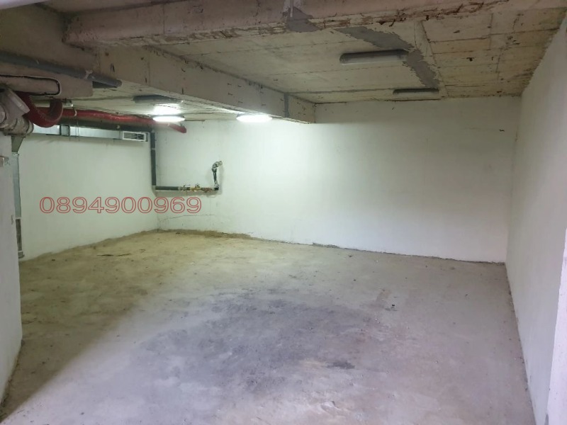 Eladó  Parkolóhely Varna , Asparuhovo , 135 négyzetméter | 24397060 - kép [4]