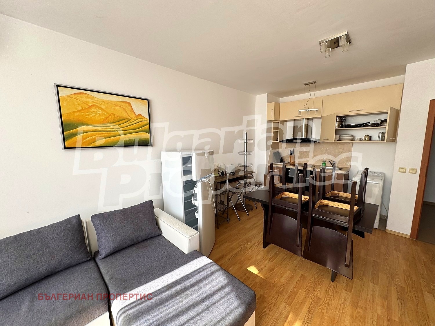 Продава 3-СТАЕН, гр. Каварна, област Добрич, снимка 2 - Апартаменти - 53916954