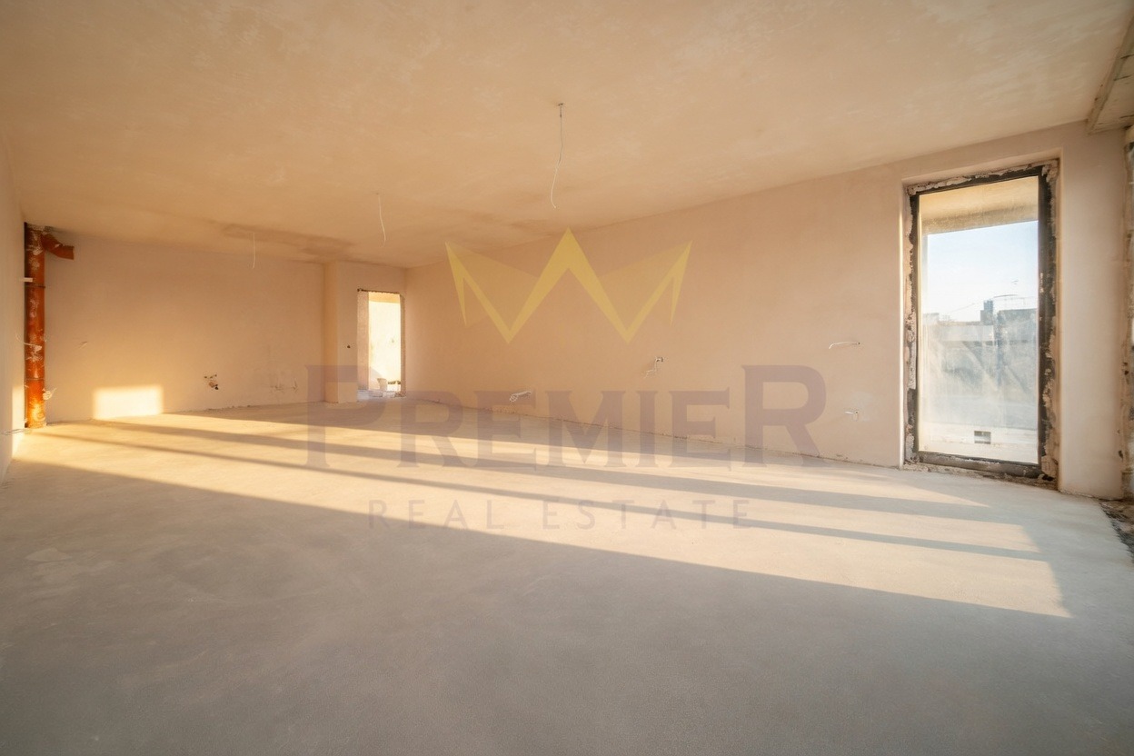 Продава 4-СТАЕН, гр. Варна, Бриз, снимка 2 - Апартаменти - 53602925