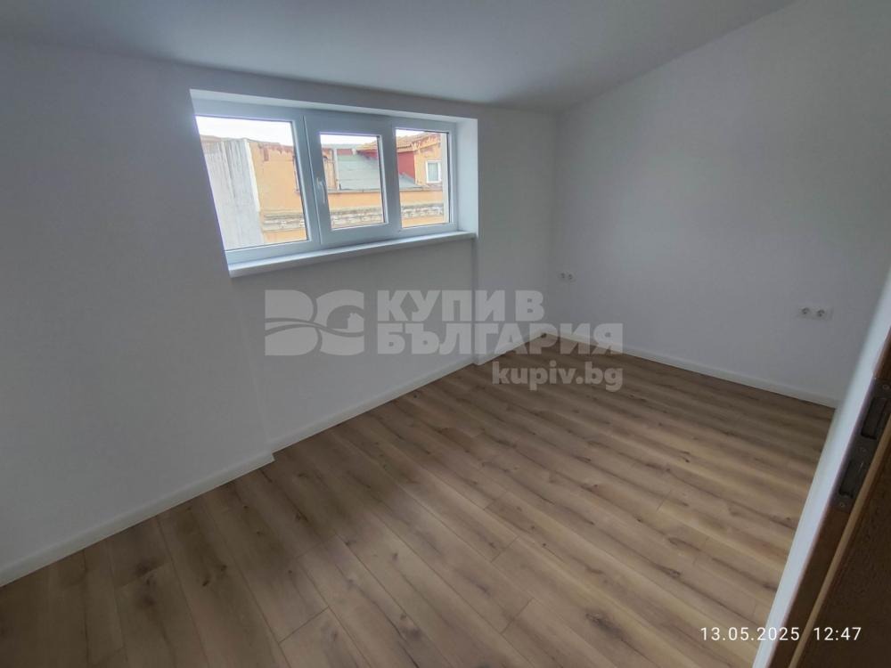 Продава 4-СТАЕН, гр. Варна, Операта, снимка 7 - Апартаменти - 55723705