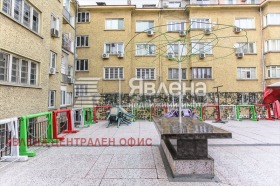 Продава  Хотел, град София