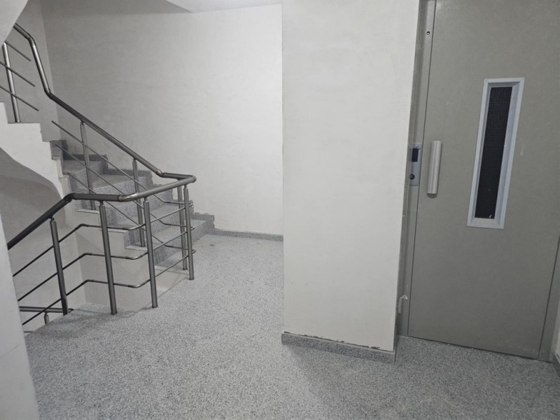 À venda  2 quartos Kardjali , Vazrojdenci , 119 m² | 70633488 - imagem [12]