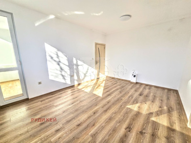 Продава 3-СТАЕН, гр. Варна, Левски 1, снимка 2 - Апартаменти - 53256831