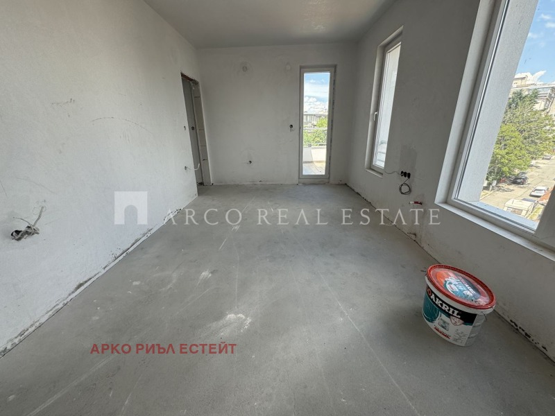 Satılık  3 yatak odası Sofia , Banişora , 150 metrekare | 59495459