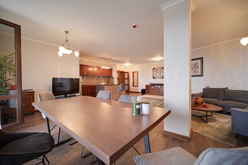 Na sprzedaż  3+ sypialni Sofia , Bojana , 251 mkw | 54601462