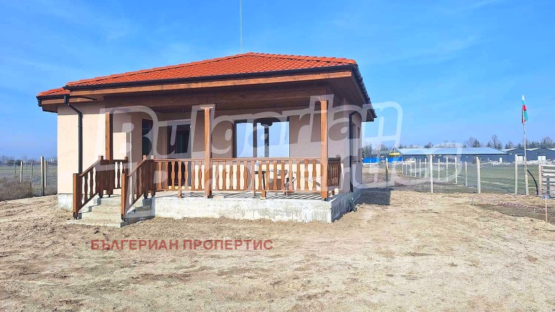 Продава КЪЩА, с. Войводиново, област Пловдив, снимка 5 - Къщи - 49129460