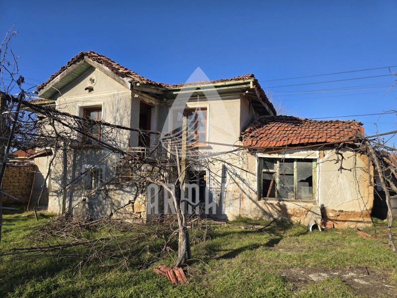 Продава КЪЩА, с. Паничери, област Пловдив