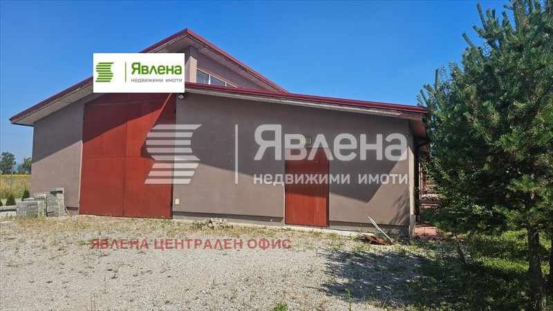 Продава ПРОМ. ПОМЕЩЕНИЕ, гр. Божурище, област София област, снимка 2 - Производствени сгради - 54635242