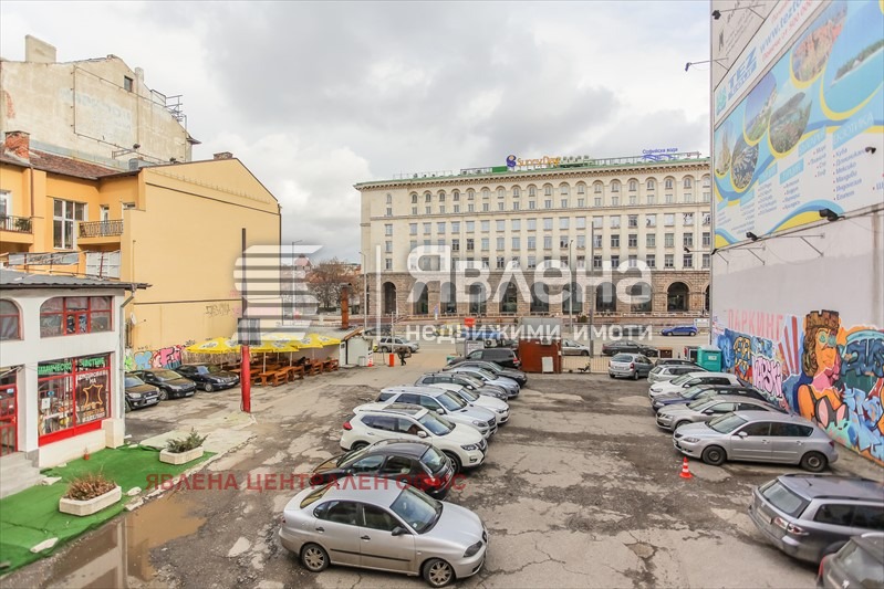 Продава ХОТЕЛ, гр. София, Център, снимка 4 - Хотели - 56570839