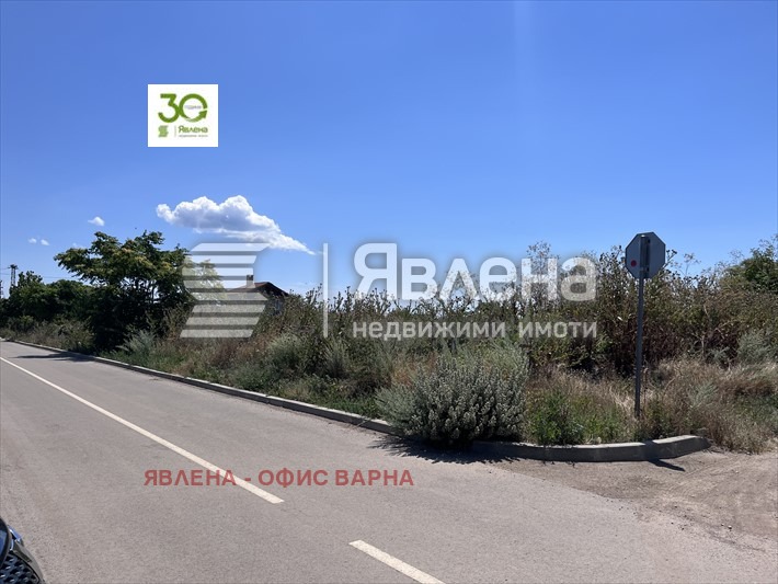 Продава ПАРЦЕЛ, с. Божурец, област Добрич, снимка 1 - Парцели - 47540392