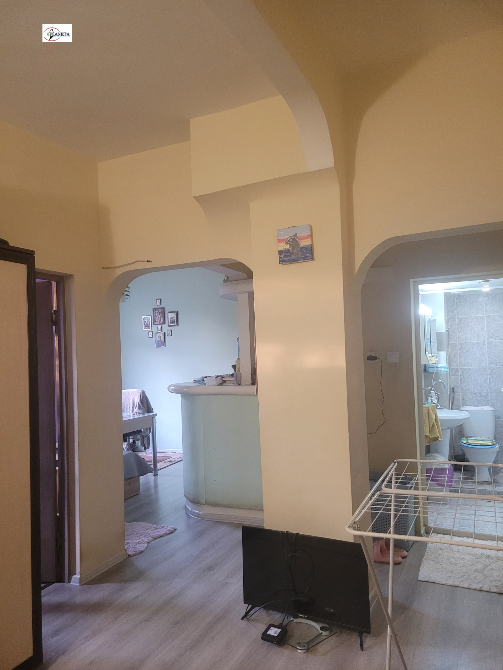 Продава 1-СТАЕН, гр. Перник, Мошино, снимка 2 - Апартаменти - 56423574