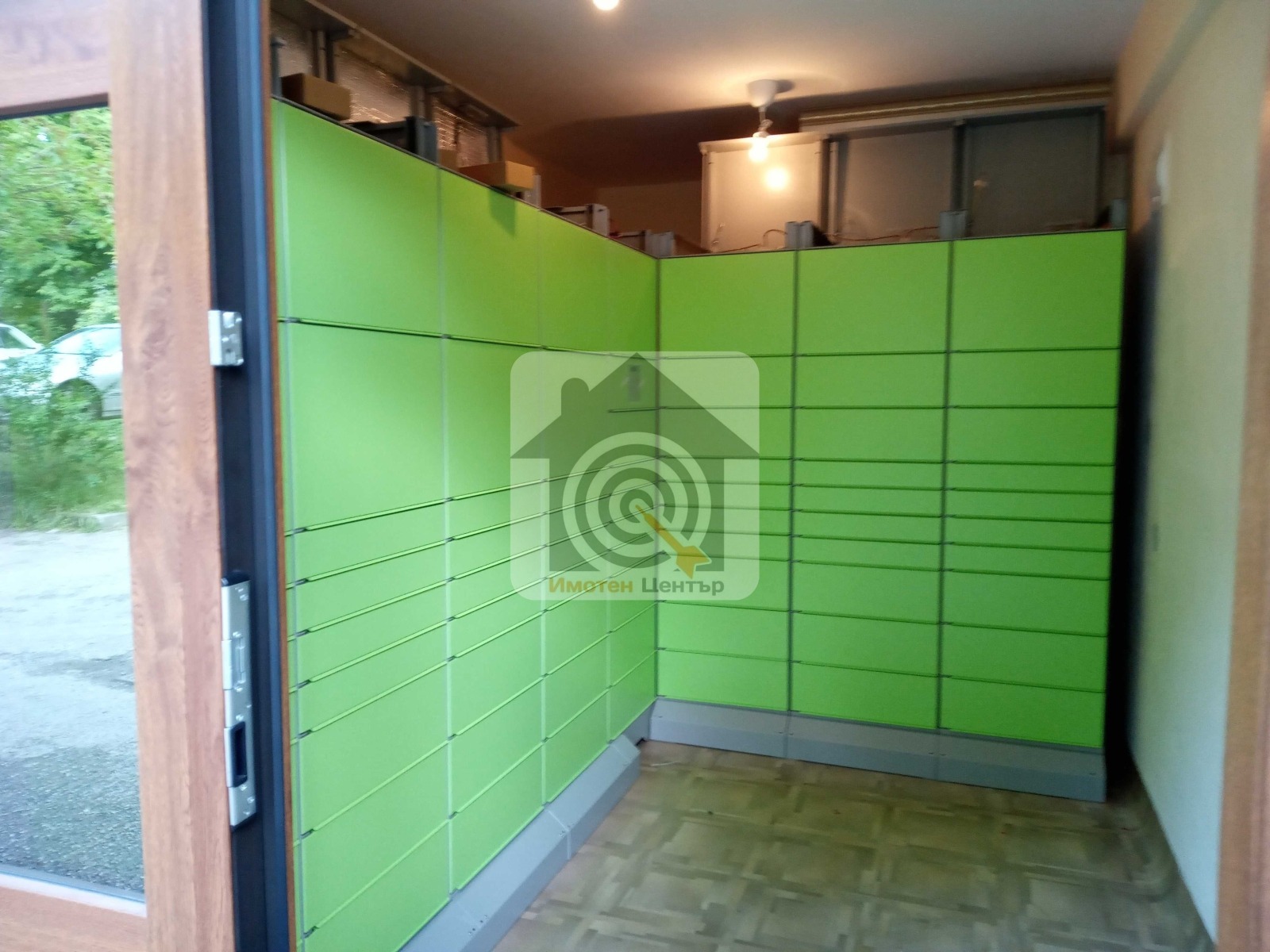 Продава ГАРАЖ, ПАРКОМЯСТО, гр. София, Западен парк, снимка 3 - Гаражи и паркоместа - 54054813