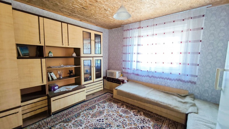 Продава КЪЩА, гр. Търговище, Бряг, снимка 8 - Къщи - 52374336