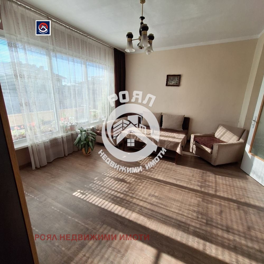 Продава 2-СТАЕН, гр. Пловдив, Кючук Париж, снимка 2 - Апартаменти - 52883232